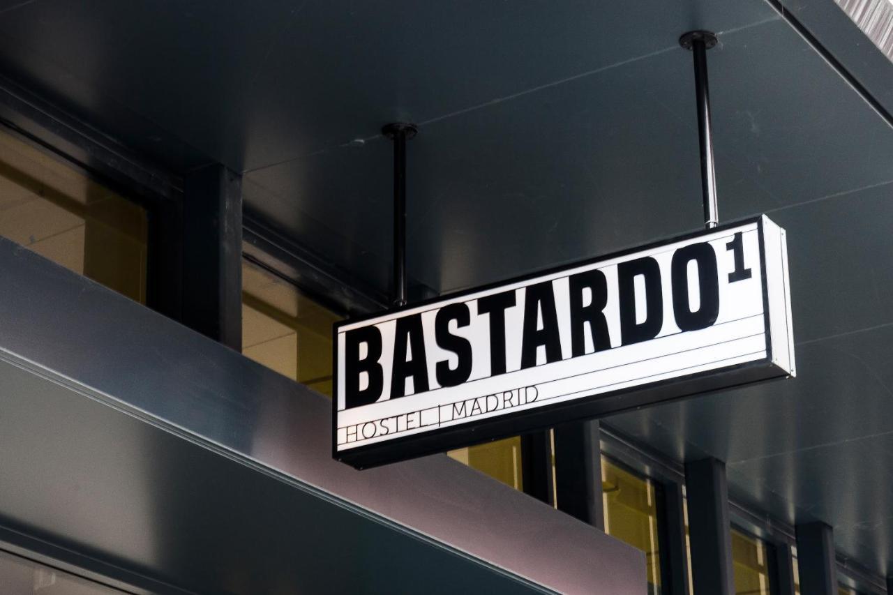 Bastardo Hostel Madrid Exteriör bild